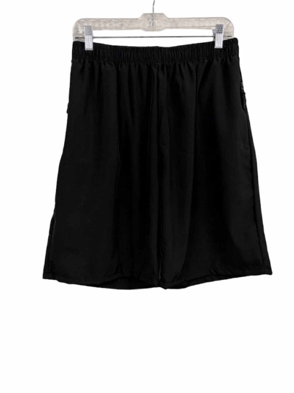 NIP Men’s Quick Dry Athletic Shorts-Size Large- Zipper pockets